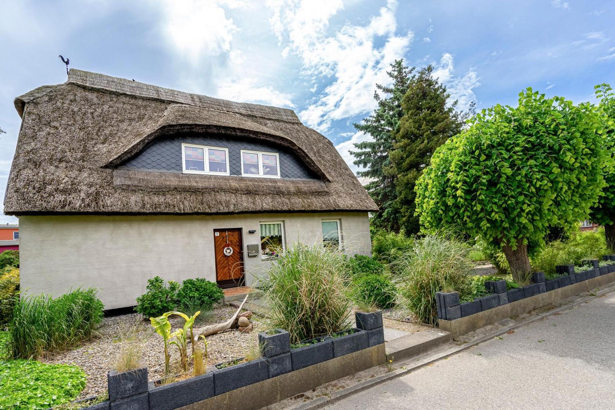 Ferienwohnungen In Goehren Goehren (Ruegen) Exterior foto